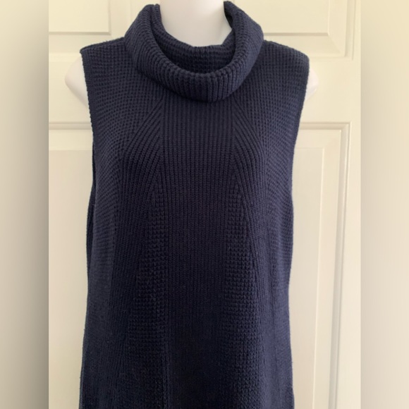WHBM Textured Sleeveless Turtleneck Tabard Sweater Blue NWT $98 Size Medium - Picture 4 of 9
